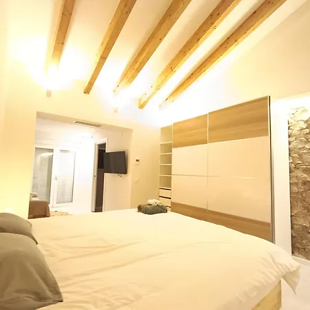 度假居 La Llar De La Font Barraca de Aguas Vivas